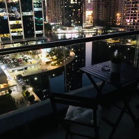 Luxury Modern Studio In Jlt With Amazing View & Rooftop Pool - Sleeps 3 Ντουμπάι Εξωτερικό φωτογραφία