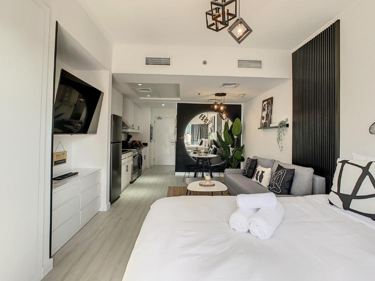Luxury Modern Studio In Jlt With Amazing View & Rooftop Pool - Sleeps 3 Ντουμπάι Εξωτερικό φωτογραφία