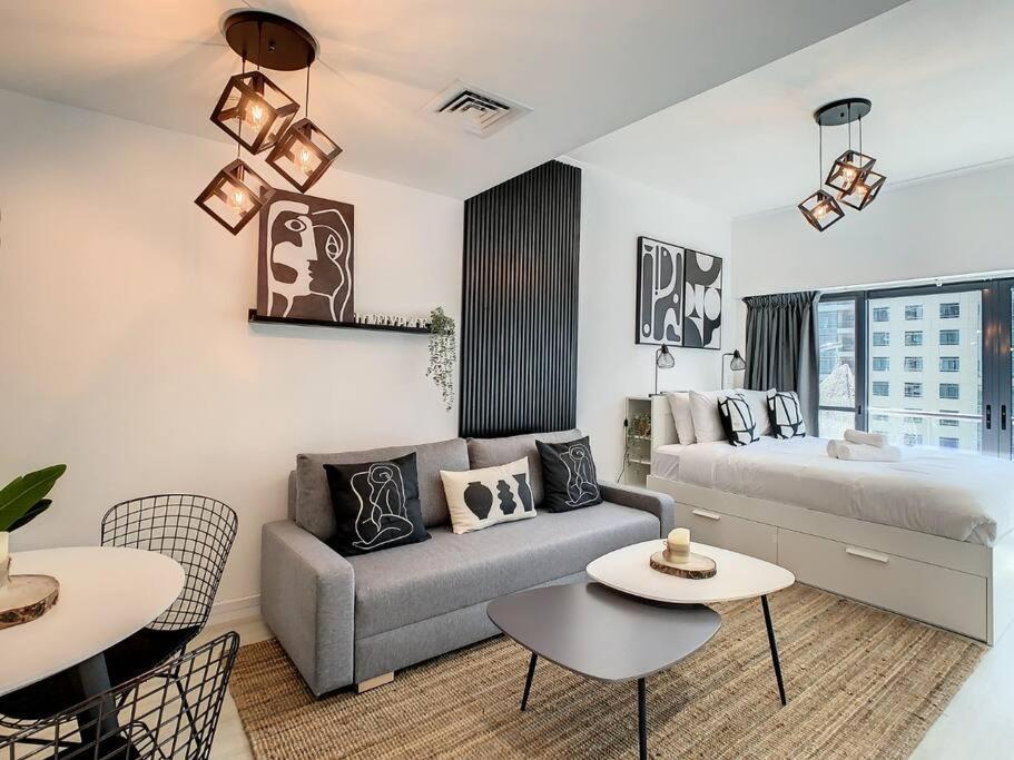 Luxury Modern Studio In Jlt With Amazing View & Rooftop Pool - Sleeps 3 Ντουμπάι Εξωτερικό φωτογραφία