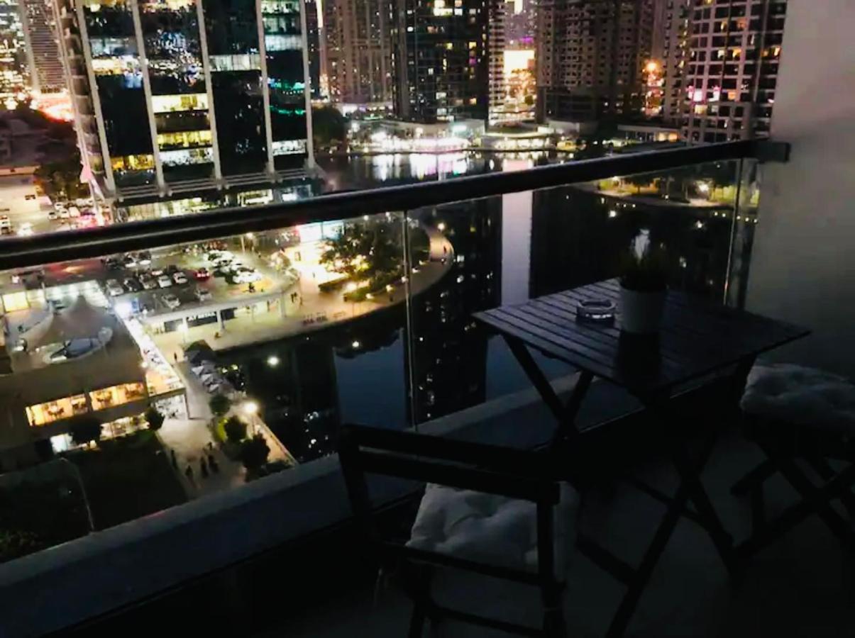 Luxury Modern Studio In Jlt With Amazing View & Rooftop Pool - Sleeps 3 Ντουμπάι Εξωτερικό φωτογραφία